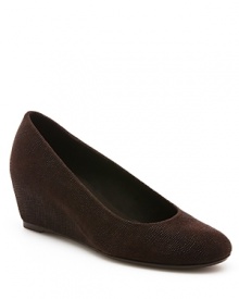 Stuart Weitzman delivers in this perfect everyday design, with sleekly covered wedges. Stuart Weitzman delivers in this perfect everyday design, with sleekly covered wedges.