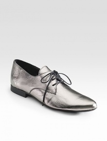 Supple Italian leather with just enough sheen to make them stand out. Heel, ¾ Lace-up tie Leather lining and sole Padded insole Made in Italy Supple Italian leather with just enough sheen to make them stand out. Heel, ¾ Lace-up tie Leather lining and sole Padded insole Made in Italy