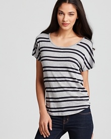 Turn around in this Vintage Havana striped tee to reveal an eye-popping neon-trimmed zipper. Turn around in this Vintage Havana striped tee to reveal an eye-popping neon-trimmed zipper.