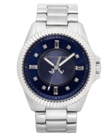Juicy Couture has taken a classic design and added a lovely touch of blue and crystal sparkle to create this Stella collection watch. Juicy Couture has taken a classic design and added a lovely touch of blue and crystal sparkle to create this Stella collection watch.