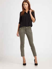 Sleek stretch twill cropped just above the ankle and finished with chic zippers at the hem.THE FITSkinny fitMedium rise, about 8Inseam, about 26THE DETAILSZip flyFive-pocket style98% cotton/2% LycraMachine washMade in USA of imported fabricModel shown is 5'8½ (174cm) wearing US size 4. Sleek stretch twill cropped just above the ankle and finished with chic zippers at the hem.THE FITSkinny fitMedium rise, about 8Inseam, about 26THE DETAILSZip flyFive-pocket style98% cotton/2% LycraMachine washMade in USA of imported fabricModel shown is 5'8½ (174cm) wearing US size 4.