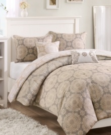 Inspired by the traditional splendor of the Spanish city, this Cadiz duvet cover set evokes a calming effect with muted floral prints. Piped edges adorn shams and decorative pillows for extra flair.