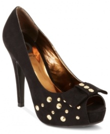 Studded out and gorgeous. G by GUESS's Roxxan platform pumps feauture studs along the vamp and on the pretty platform peep toe. Studded out and gorgeous. G by GUESS's Roxxan platform pumps feauture studs along the vamp and on the pretty platform peep toe.