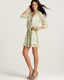 Spring into the season in this DIANE von FURSTENBERG floral printed dress, cut in a loose-fitting silhouette for 9-to-5 chic. Headed out after hours? Not a problem--just add pumps. Spring into the season in this DIANE von FURSTENBERG floral printed dress, cut in a loose-fitting silhouette for 9-to-5 chic. Headed out after hours? Not a problem--just add pumps.