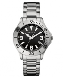 A sporty watch from Nautica in a classic silhouette. A sporty watch from Nautica in a classic silhouette.
