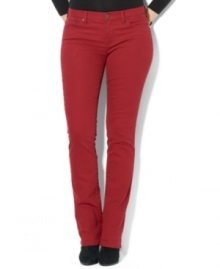 Lauren Jeans Co.'s essential plus size denim jean features a slim, straight leg and a hint of stretch for a versatile, modern look. Lauren Jeans Co.'s essential plus size denim jean features a slim, straight leg and a hint of stretch for a versatile, modern look.