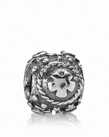 PANDORA's sterling silver Easter egg charm features festive pink zirconia detailing. PANDORA's sterling silver Easter egg charm features festive pink zirconia detailing.