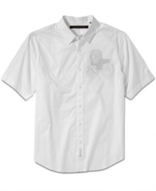Break away from boring weekend wear with this crisp short-sleeved oxford from Sean John. Break away from boring weekend wear with this crisp short-sleeved oxford from Sean John.