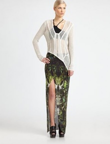 Webbed linen knit in a sheer pullover with a contoured asymmetric hem.U necklineLong sleevesContour seamsAsymmetric hemAbout 31 from shoulder to hem62% linen/38% nylonDry cleanImported of Italian fabricModel shown is 5'10 (177cm) wearing US size Small. Webbed linen knit in a sheer pullover with a contoured asymmetric hem.U necklineLong sleevesContour seamsAsymmetric hemAbout 31 from shoulder to hem62% linen/38% nylonDry cleanImported of Italian fabricModel shown is 5'10 (177cm) wearing US size Small.