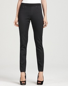 9 rise, 31 1/2 inseam, 12 leg opening 9 rise, 31 1/2 inseam, 12 leg opening