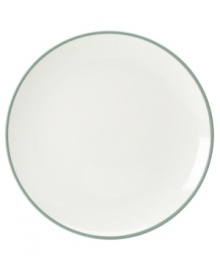 Mix and match these splashes of color for a tabletop with endless possibility! The modern coupe shape and two-tone hues mean this salad plate will bring life to any décor. Select pieces in your favorite shades to create a customized dinnerware collection.