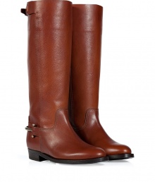 Classic American style boot in fine saddle-brown colored leather - Fashionable equestrian look is simple and elegant with a large shank, rounded toe and small block heel - Features decorative, gold-colored metal latch and buckle - Wear with knit dresses, mini skirts or skinny jeans Classic American style boot in fine saddle-brown colored leather - Fashionable equestrian look is simple and elegant with a large shank, rounded toe and small block heel - Features decorative, gold-colored metal latch and buckle - Wear with knit dresses, mini skirts or skinny jeans