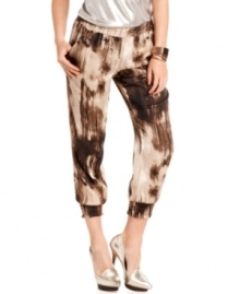 A bold and earthy print adds instant downtown chic to these cropped pants from GUESS?. A bold and earthy print adds instant downtown chic to these cropped pants from GUESS?.