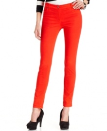 With a vibrant red wash and an unfailing fit, these jeans from TWO by Vince Camuto make a bold statement. With a vibrant red wash and an unfailing fit, these jeans from TWO by Vince Camuto make a bold statement.