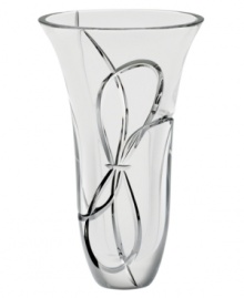 Only Vera Wang could capture elegance so gracefully and tie it up with a bow. The etched crystal Love Knots vase lends refined whimsy to every occasion. Only Vera Wang could capture elegance so gracefully and tie it up with a bow. The etched crystal Love Knots vase lends refined whimsy to every occasion.