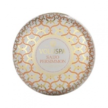 A luxury candle with a scent of Japanese Saijo Persimmon, considered to be the finest gourmet variety, is layered with peach and red currant. A luxury candle with a scent of Japanese Saijo Persimmon, considered to be the finest gourmet variety, is layered with peach and red currant.