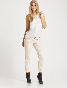 Slim and sophisticated in figure-hugging stretch denim, updated in a muted leopard print.THE FITSlim fitRise, about 8Inseam, about 27½THE DETAILSZip flyFive-pocket style98% cotton/2% elastaneHand washMade in USA of imported fabricModel shown is 5'11 (180cm) wearing US size 4. Slim and sophisticated in figure-hugging stretch denim, updated in a muted leopard print.THE FITSlim fitRise, about 8Inseam, about 27½THE DETAILSZip flyFive-pocket style98% cotton/2% elastaneHand washMade in USA of imported fabricModel shown is 5'11 (180cm) wearing US size 4.