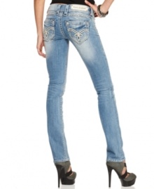 From the whiskered, light wash to the novel stitch design, killer style is in full effect on these skinny jeans from Rock Revival. From the whiskered, light wash to the novel stitch design, killer style is in full effect on these skinny jeans from Rock Revival.