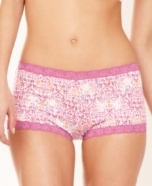 It's everybody's favorite for a reason! Maidenform feminizes their bestselling boyshort with bold color and lovely lace. Style #40760 It's everybody's favorite for a reason! Maidenform feminizes their bestselling boyshort with bold color and lovely lace. Style #40760