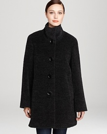 Luxe wool and Alpaca combine in this cozy coat from Cinzia Rocca Due--a winter must-have. Luxe wool and Alpaca combine in this cozy coat from Cinzia Rocca Due--a winter must-have.