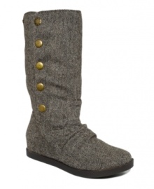 It can't be summer year-round, but you can keep your chilled-out surfer girl style. The Mayflower boots by Roxy feature a slouchy wool blend shaft with snaps up the side. It can't be summer year-round, but you can keep your chilled-out surfer girl style. The Mayflower boots by Roxy feature a slouchy wool blend shaft with snaps up the side.