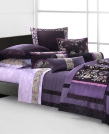 Boasting a delicate floral-and-butterfly print and beautifully embellished decorative cuff, the Imperial Palace pillowcases from Natori are decidedly elegant. Featuring 400 thread count cotton sateen with allover embroidery and a scalloped hem. Boasting a delicate floral-and-butterfly print and beautifully embellished decorative cuff, the Imperial Palace pillowcases from Natori are decidedly elegant. Featuring 400 thread count cotton sateen with allover embroidery and a scalloped hem.