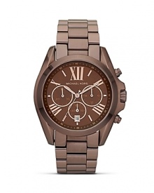Tap this season's tonal watch trend with this espresso bracelet style from MICHAEL Michael Kors. It's chronograph movement is ever-practical while roman numeral indexes give this piece a distinctive stamp. Tap this season's tonal watch trend with this espresso bracelet style from MICHAEL Michael Kors. It's chronograph movement is ever-practical while roman numeral indexes give this piece a distinctive stamp.