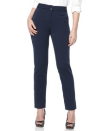 Jones New York Signature makes these petite pants extra stylish with polished button details and a chic silhouette. Jones New York Signature makes these petite pants extra stylish with polished button details and a chic silhouette.