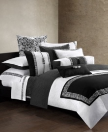 Melding minimalist geometry with exquisite embroidery, this flat sheet adds inviting elegance to the Indochine bedding ensemble from Natori.
