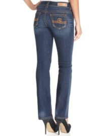 In a flattering bootcut fit, these Seven7 petite jeans feature a faded medium wash and embroidered back flap pockets. Wear with a variety of tees and tops for a casual chic ensemble.