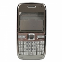 Hard Protection Case for Nokia E72 Silver. Christmas Shopping, 4% off plus free Christmas Stocking and Christmas Hat!